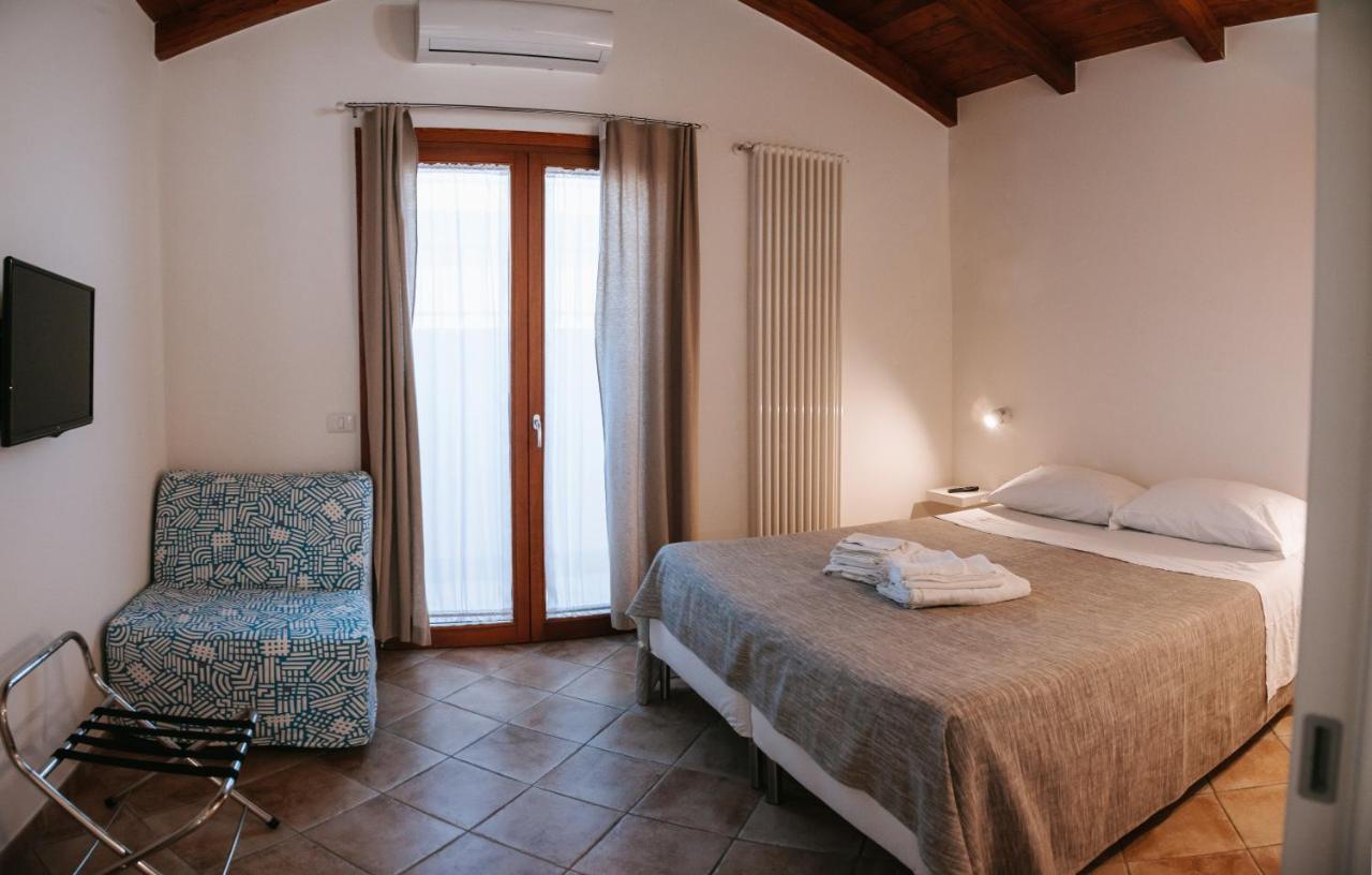 Magnolia Rooms Civitavecchia Luaran gambar